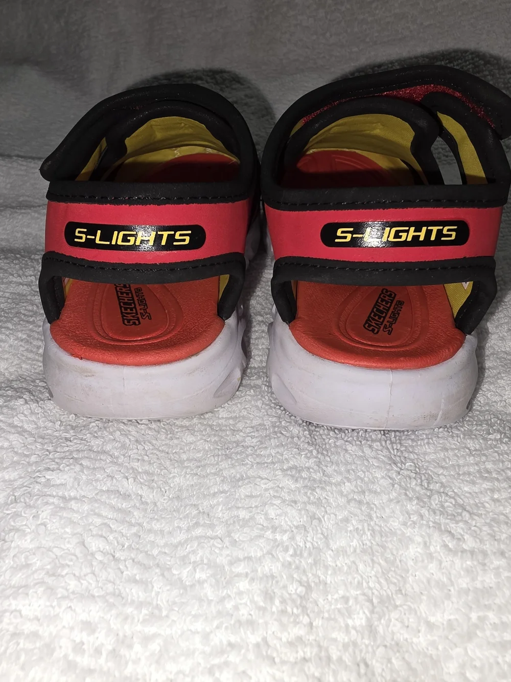 Skechers adventure racer